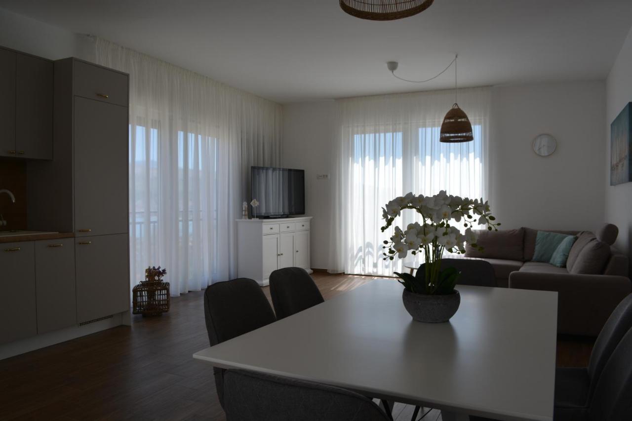 Apartments Antea Pag Town Eksteriør bilde